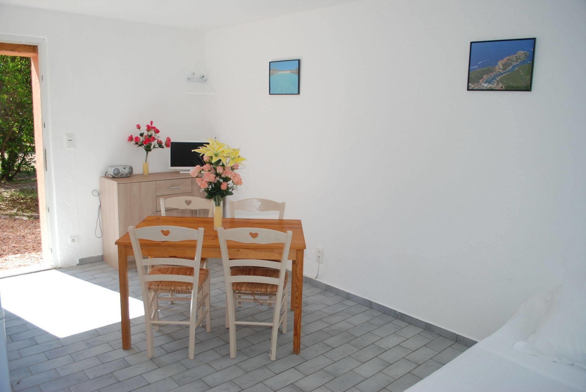 Residence Riviera Porto-Vecchio  Bagian luar foto