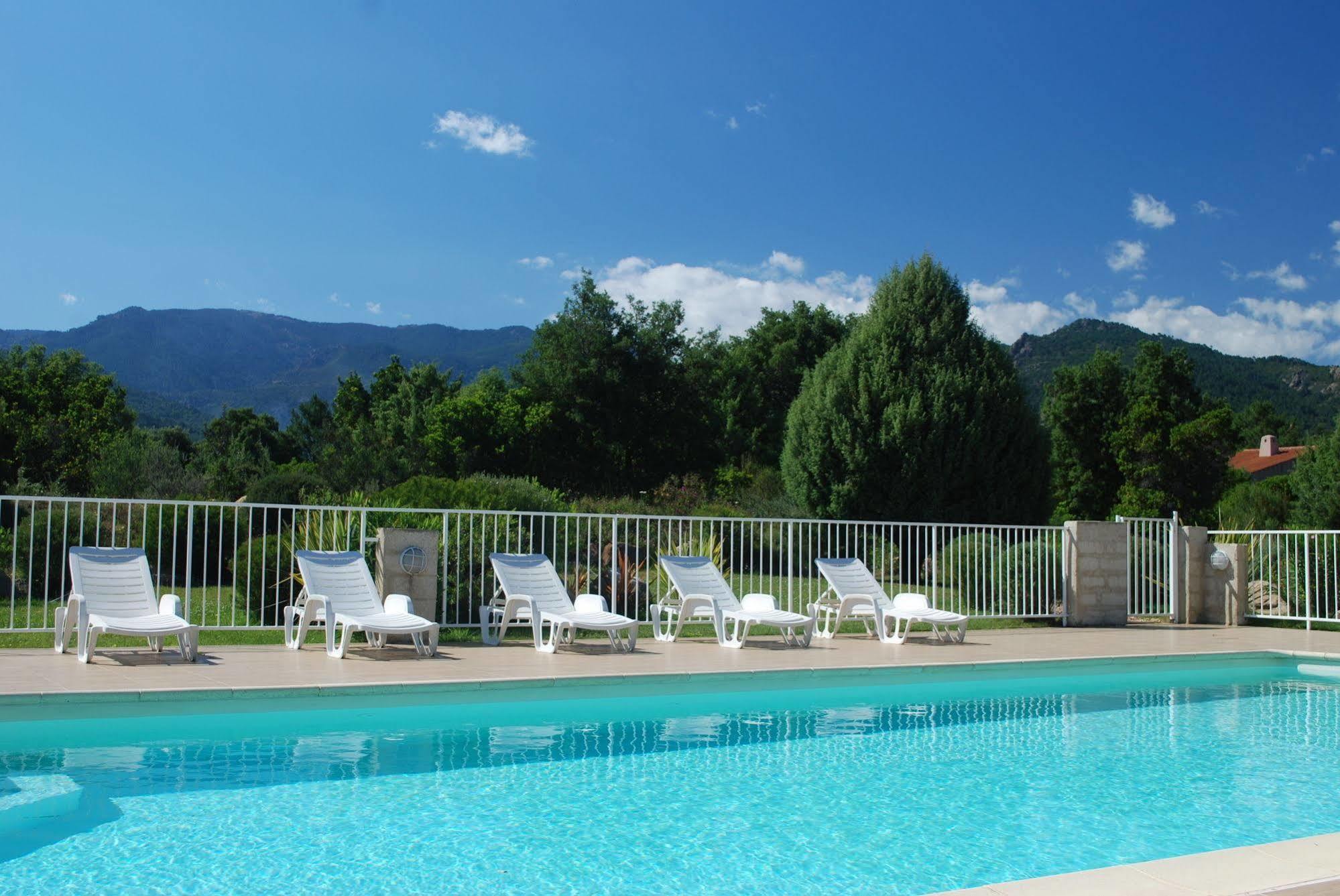 Residence Riviera Porto-Vecchio  Bagian luar foto